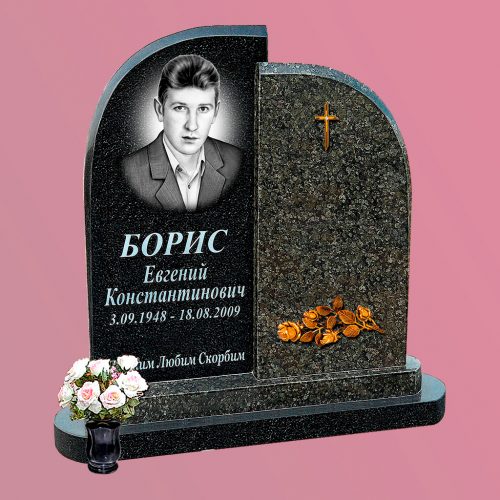 памятники из гранита мир