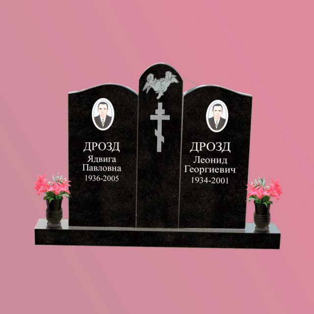 двойной памятник для родителей