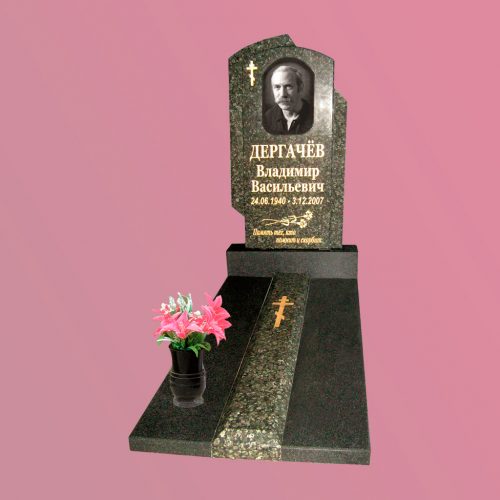памятник карельский гранит